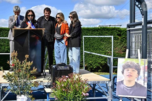 Jalil Narjissi avec sa femme Valérie et leur fille lors de l'inauguration d'un complexe sportif portant le nom de Medhi Narjissi, leur fils décédé en Afrique du Sud.  Sainte-Colombe-en-Bruilhois, le 25 mai 2025. Thierry Breton/PsnewZ/Bestimage