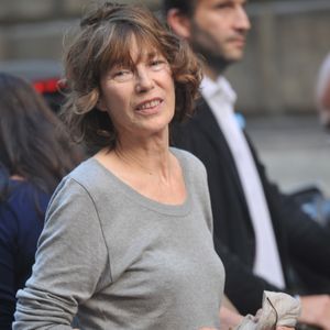 tandis que sa mère était profondément affectée et pour qui le reste du monde était devenu "invisible"

Jane Birkin - Paris le , 25 09 2013 - Inauguration de la galerie cinema de Anne Dominique Toussaint et vernissage de l'exposition " Point of View " de Kate Barry 
©VEEREN / BESTIMAGE