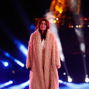 Exclusif - Jenifer Bartoli - Tournage de l'émission "La grande soirée du 31 décembre de Paris" au Musée du Quai Branly à Paris, diffusée le 31 décembre sur France 2
© Christophe Clovis / Bestimage