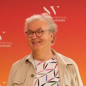 Dominique Besnehard au photocall du 4ème Biarritz Film Festival - Nouvelles Vagues 2026 au théâtre de la Gare du Midi à Biarritz, le 27 juin 2026. © Jean-Marc Lhomer / Bestimage