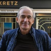 "C'est beaucoup moins fun" : Olivie Kretz évoque la "face cachée de l'iceberg" concernant la série L'Agence