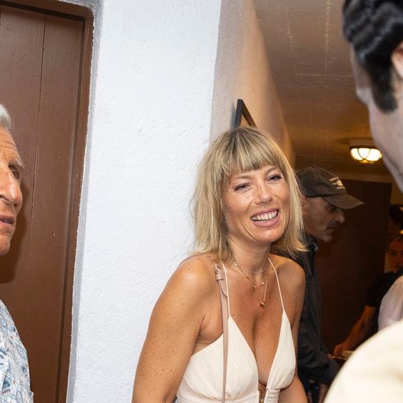 Exclusif - Nagui et sa femme Mélanie Page, Valentin de Carbonnières - Représentation de la pièce de théâtre "Les liaisons dangereuses" au Théâtre de Verdure lors du 41ème Festival de Ramatuelle le 7 août 2025. © Cyril Bruneau / Festival de Ramatuelle / Bestimage