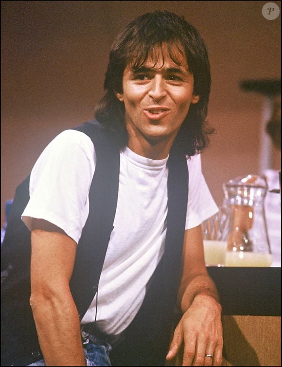 Jean-Jacques Goldman sur le plateau de l'émission "C'est encore mieux l'après-midi".

Photo : Agence / Bestimage