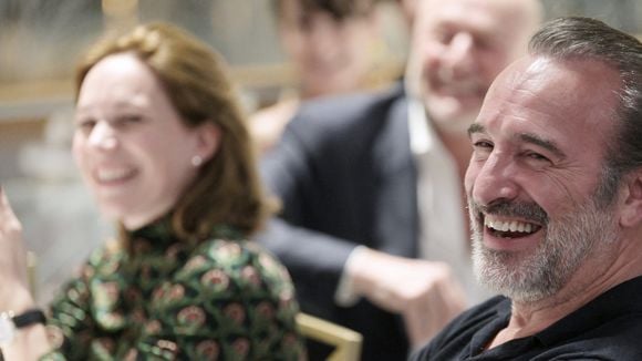 Pendant que Nathalie Péchalat est à Milan, Jean Dujardin passe un moment festif dans un lieu mythique de Paris