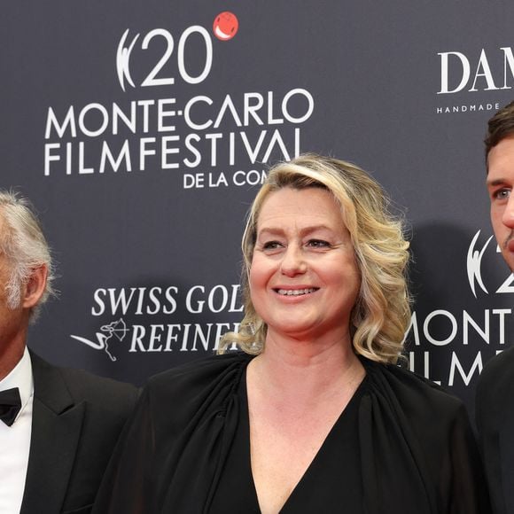 Luana Belmondo, son mari Paul Belmondo et leur fils Victor - Soirée de clôture du 20eme Monte Carlo Film Festival de la Comédie, au Grimaldi Forum à Monaco. Le 29 avril 2023. 
© Claudia Albuquerque / Bestimage