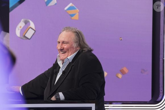 Gérard Depardieu sur le plateau de TPMP (Touche Pas à Mon Poste) le 31 août 2020. © Jack tribeca / Bestimage
