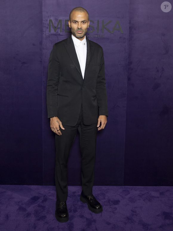 Tony Parker au photocall du défilé Messika Collection Femme Prêt-à-Porter Printemps/Eté 2026 lors de la Fashion Week de Paris (PFW), au Musée des Arts décoratifs, à Paris, France, le 13 octobre 2025. © Olivier Borde/Bestimage