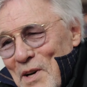 Claude Moreau et lui se connaissent depuis l'adolescence. Ils sont aujourd'hui voisins.

Claude Moreau, l'ami d'enfance de Jean-Pierre Foucault