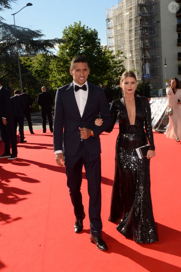 Exclusif - Marquinhos et sa compagne Carol Cabrino - Dîner de gala au profit de la Fondation PSG au Parc des Princes à Paris le 16 mai 2017. © Rachid Bellak/Bestimage