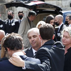 Paul Belmondo, Giacomo et Victor Belmondo, Luana Belmondo - Sorties - Obsèques de Jean-Paul Belmondo en l'église Saint-Germain-des-Prés, à Paris le 10 septembre 2021.
© Cyril Moreau / Bestimage