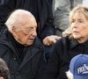 Jacques Séguéla avec sa femme Sophie étaient présents

Jacques Séguéla avec sa femme Sophie dans les tribunes lors de la session du soir des Internationaux de France de Tennis de Roland Garros 2025, à Paris, France, le 4 juin 2025. © Jacovides-Moreau/Bestimage