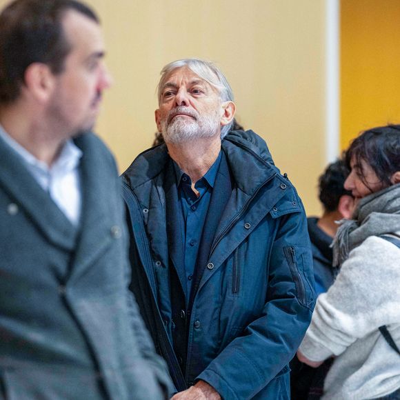 Gilles Verdez - Arrivées au tribunal correctionnel de Paris en marge du procès en diffamation entre Didier Deschamps et Daniel Riolo, le 20 novembre 2025

 © Pierre Perusseau/Bestimage