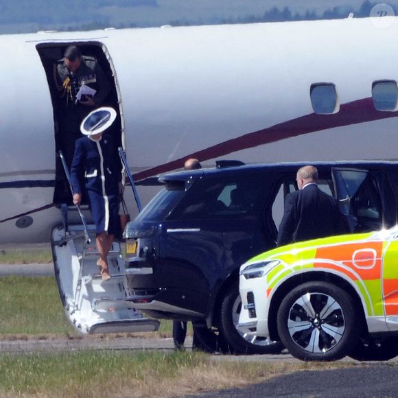 Le prince William et son épouse Kate Middleton à l'aéroport de Glasgow en Écosse, le 22 mai 2025. Backgrid UK/ Bestimage
