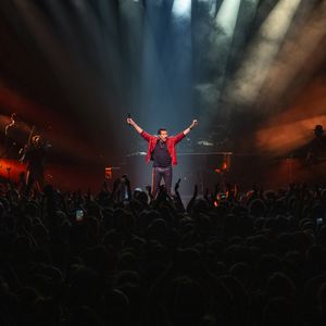 Après George Clooney et Amal à Brignoles, Brad Pitt et Angelina à Miraval, ou encore Pete Doherty à Étretat, une autre grande star internationale serait sur le point d’acquérir un bien en France.
Lionel Richie est en concert au Montreux Jazz Festival
Jean-Guy Python / Dukas via Bestimage