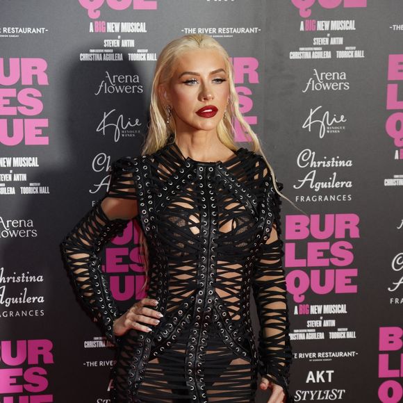 Christina Aguilera à Londres à l'occasion de Burlesque The Musical, adaptation sur scène du film Burlesque, au Savoy Theatre en 2025.

© Backgrid UK/ Bestimage