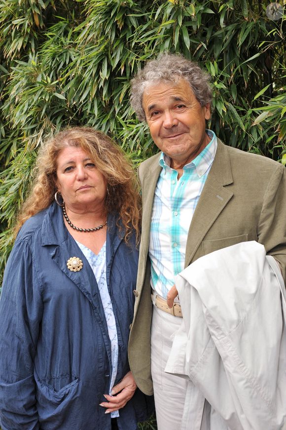 Archives - Pierre Perret et sa femme feu Rebecca (Simone Mazaltarim)
JLPPA / Bestimage