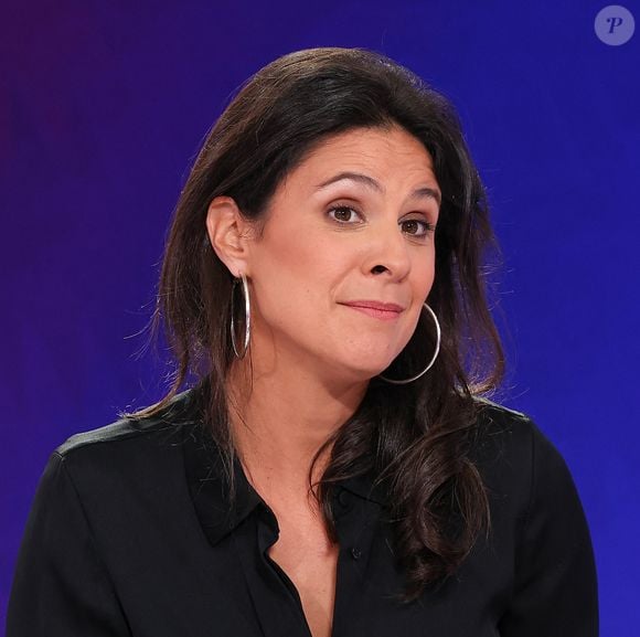 Très active autant professionnellement avec sa carrière de journaliste que personnellement auprès de ses quatre enfants, Apolline de Malherbe a bien du mal à trouver du temps pour elle.

Apolline de Malherbe lors de la conférence de presse de rentrée BFM TV. - RMC du groupe Altice France à Paris, France. © Coadic Guirec/Bestimage