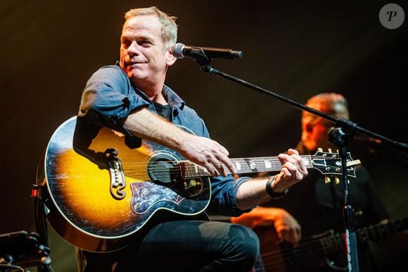 Il partage sa vie avec une femme dont il garde l’identité secrète.

Garou en concert à Gdansk (Pologne), le 23 octobre 2022.
Zuma Press / Bestimage