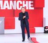 Michel Drucker est aux commandes de son émission culte, "Vivement dimanche".

Exclusif - Michel Drucker - Enregistrement de l'émission Vivement dimanche au studio Rive Gauche, présentée par M.Drucker.  © Guillaume Gaffiot / Bestimage