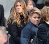 Cameron Smet est le petit-fils de Johnny Hallyday

Alexendra Pastor et Cameron Smet - Sorties de l'église de la Madeleine après les obsèques de Johnny Hallyday à Paris le 9 décembre 2017.
© Veeren / Bestimage