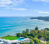 Les maisons de stars font souvent rêver, elles s'achètent à plusieurs dizaines de millions d'euros et proposent des intérieurs souvent spectaculaires...

Vues aériennes de la villa à 200 millions de dollars de Beyonce et Jay-Z à Los Angeles.
