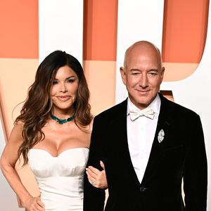 Jeff Bezos, Lauren Sánchez - Soirée Vanity Fair lors de la 97ème cérémonie des Oscars à Hollywood. Broadimage / Bestimage