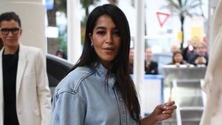Au 13 rue Racine, dans le 6e arrondissement de Paris, se trouve la boutique de jeans parfaits : Leïla Bekhti fan de cette marque française