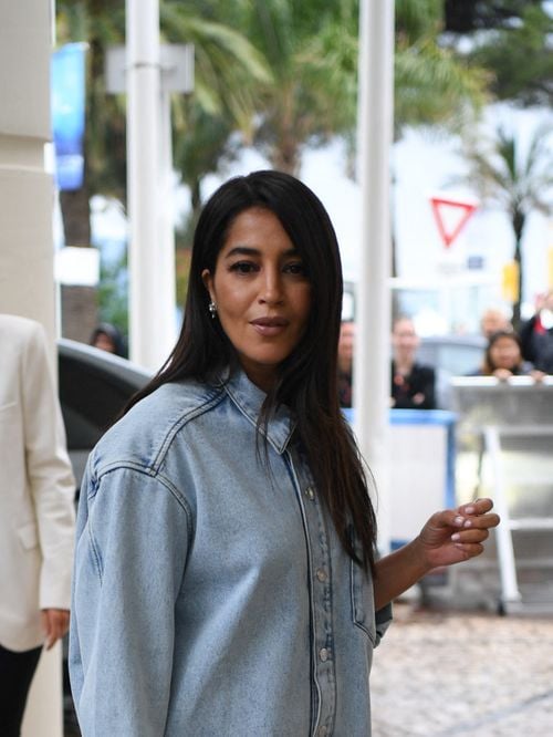 Au 13 rue Racine, dans le 6e arrondissement de Paris, se trouve la boutique de jeans parfaits : Leïla Bekhti fan de cette marque française