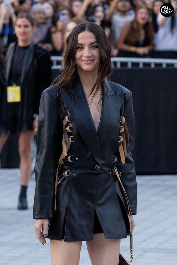 Ana De Armas au défilé Louis Vuitton "Collection Femme Prêt-à-Porter Printemps/Eté 2026" lors de la Fashion Week de Paris, le 6 octobre 2026.

© Florian Lavielle / Bestimage