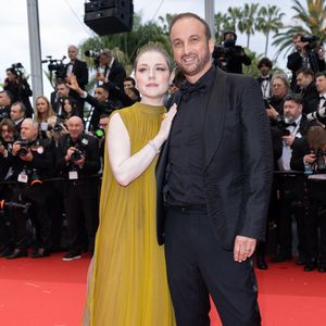 Emilie Dequenne et son mari Michel Ferracci - Montée des marches du film « Le deuxième acte » pour la cérémonie d’ouverture du 77ème Festival International du Film de Cannes, au Palais des Festivals à Cannes. Le 14 mai 2024
© Olivier Borde / Bestimage