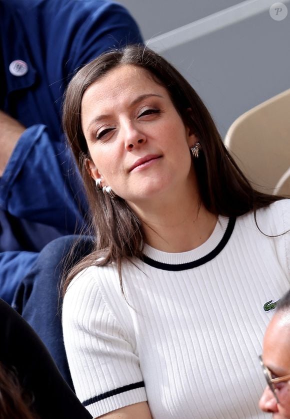 Camille Lellouche - Les célébrités dans les tribunes des Internationaux de France de tennis de Roland Garros 2024 à Paris. Le 5 juin 2024. © Jacovides-Moreau/Bestimage