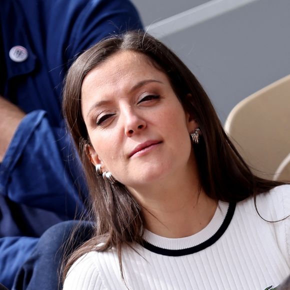 Camille Lellouche - Les célébrités dans les tribunes des Internationaux de France de tennis de Roland Garros 2024 à Paris. Le 5 juin 2024. © Jacovides-Moreau/Bestimage