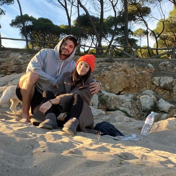Lili, la compagne de Romain Ntamack, était là

Romain Ntamack et sa compagne Lili sur Instagram.