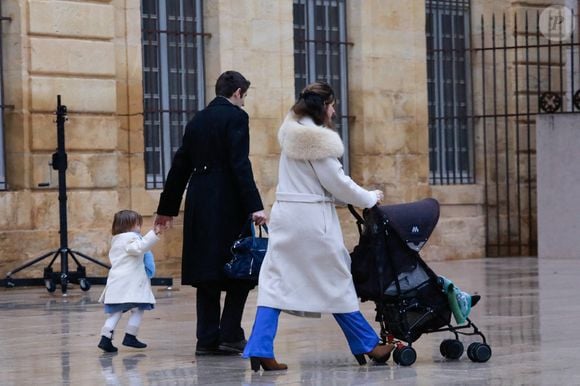Marie et Colomban Soleil, les parents de Emile aux obsèques du petit Emile à la basilique Sainte-Marie-Madeleine de Saint-Maximin-la-Sainte-Baume dans le Var le 8 février 2025. 

© Franz Chavaroche / Bestimage