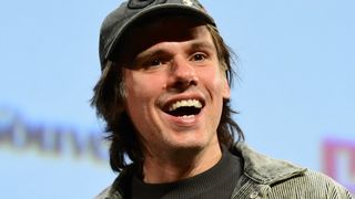 Orelsan dirige deux entreprises avec son épouse Ahélya, la mère de leur enfant
