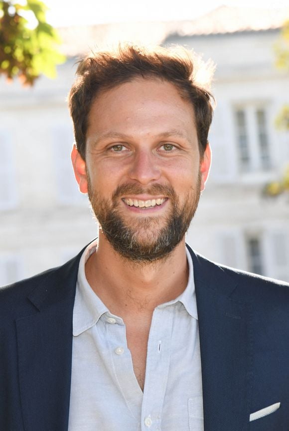 Pierre Rochefort s'apprête donc à devenir papa pour la seconde fois... 25 ans après son premier enfant.

Pierre Rochefort lors de la 12ème édition du festival du Film Francophone d'Angoulême, le 22 août 2019.

Photo : Coadic Guirec / Bestimage