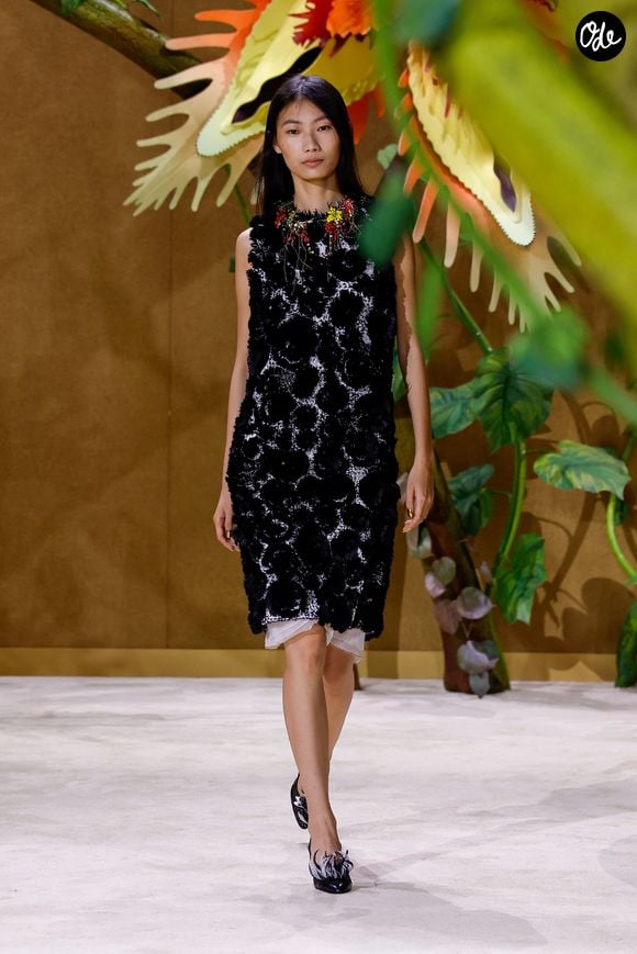 Défilé de mode Chanel Collection Haute Couture Automne/Hiver 2026-2027 lors de la Fashion Week de Paris (PFW) au Grand Palais, à Paris, France, le 7 juillet 2026. © Bestimage