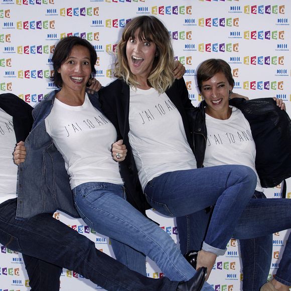 Elle s'ajouterait à la longue liste de présentatrices des Maternelles, comme Daphné Bürki.

Thomas Chauvineau, Nadia Daam, Nathalie Le Breton et Daphné Bürki (Les Maternelles) - Archive - Conférence de presse de France Télévision à Paris le 31 aout 2011.

JLPPA / Bestimage