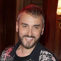 “Un côté très français qu’on ne trouve pas ailleurs” : malgré son déménagement au Brésil, Christophe Willem prend plaisir à séjourner dans ce petit coin de l’hexagone