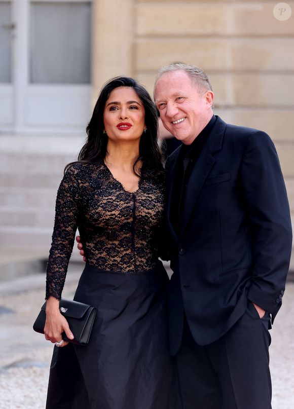 Salma Hayek et son mari Francois-Henri Pinault - Dîner d'état en l'honneur du président des Etats-Unis et sa femme au palais de l'Elysée à Paris, à l'occasion de leur visite officielle en France. Le 8 juin 2024
© Jacovides-Moreau / Bestimage