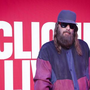 Sébastien Tellier, sur le plateau de l'émission "Clique" présentée par M.Achour à Paris, le 12 novembre 2025, et diffusée sur Canal + le 13 novembre 2025.
© Jack Tribeca / Bestimage