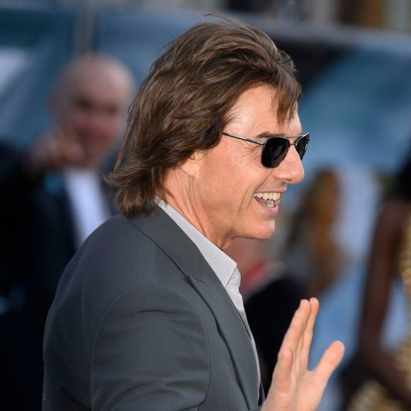 Selon le "Daily Mail", Tom Cruise, 63 ans, a été photographié tenant la main d'Ana de Armas, 37 ans, dans le Vermont, un état de l'est des États-Unis.

Tom Cruise à la première de "F1", le 23 juin 2025, à Londres. AGENCE / BESTIMAGE