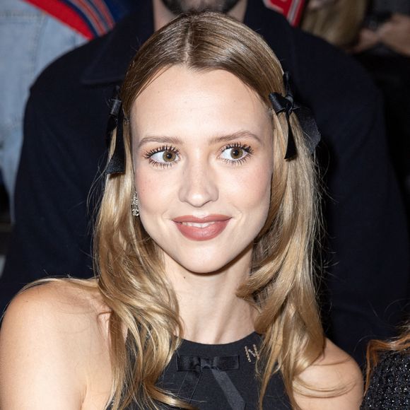 Angèle - Front Row au deuxième défilé de mode Haute-Couture Chanel au Grand Palais Éphémère lors de la Fashion Week Printemps-été 2023 de Paris, France, le 24 janvier 2023. © Olivier Borde/Bestimage