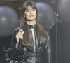 En 2024, elle a surpris en incarnant le rôle principal du film musical "Joli Joli", marquant ses débuts au cinéma.

Clara Luciani - Cérémonie de la 40ème édition des Victoires de la Musique à la Seine Musicale à Boulogne-Billancourt, France, le 14 février 2025. © Coadic Guirec/Bestimage