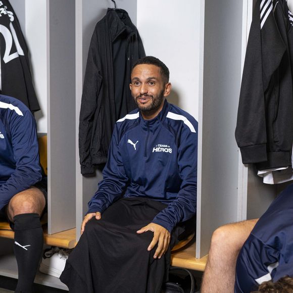 Auprès de nos confrères du "Parisien" ce vendredi 27 décembre 2024, le célèbre comédien a rebondi sur son actualité.

Exclusif - Malik Bentalha - Exclusif - Match de rentrée de la Team des Héros à Vesoul au profit des associations "Le Sourire d’Elias" et "Nous Aussi" le 8 septembre 2024. © Pierre Perusseau/Bestimage