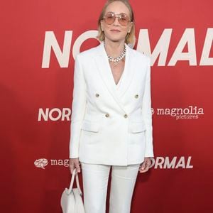 Los Angeles, CA Des invités assistent à la première à Los Angeles du film "Normal" de Magnolia Pictures au Hollywood American Legion à Los Angeles, Californie - 15/04/2026 ©Backgrid USA / Bestimage
