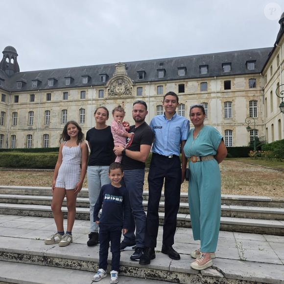 Elle est restée en observation avant de rentrer chez elle en mode convalescence.

La famille Vantorre - Instagram