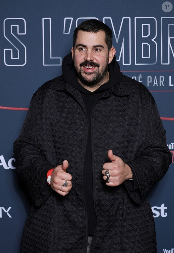 Artus à la première du documentaire "Dans l'ombre" au cinéma MK2 Bibliothèque à Paris le 17 décembre 2024. © Denis Guignebourg/Bestimage