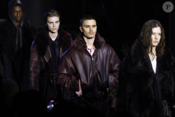Romeo Beckham - Défilé Burberry "Collection Prêt-à-Porter Automne/Hiver 2026-2027" lors de la Fashion Week de Londres (LFW), le 23 février 2026.