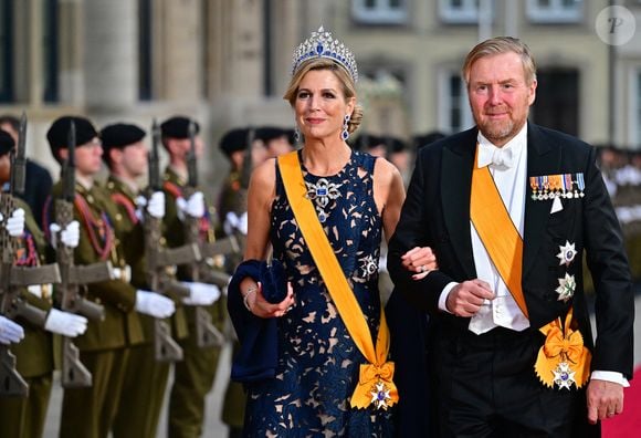 Le roi Willem-Alexander et la reine Maxima des Pays-Bas aux arrivées du dîner de gala des célébrations du changement de trône au Palais grand-ducal du Luxembourg, le 3 octobre 2025. © Christian Liewig/Bestimage
